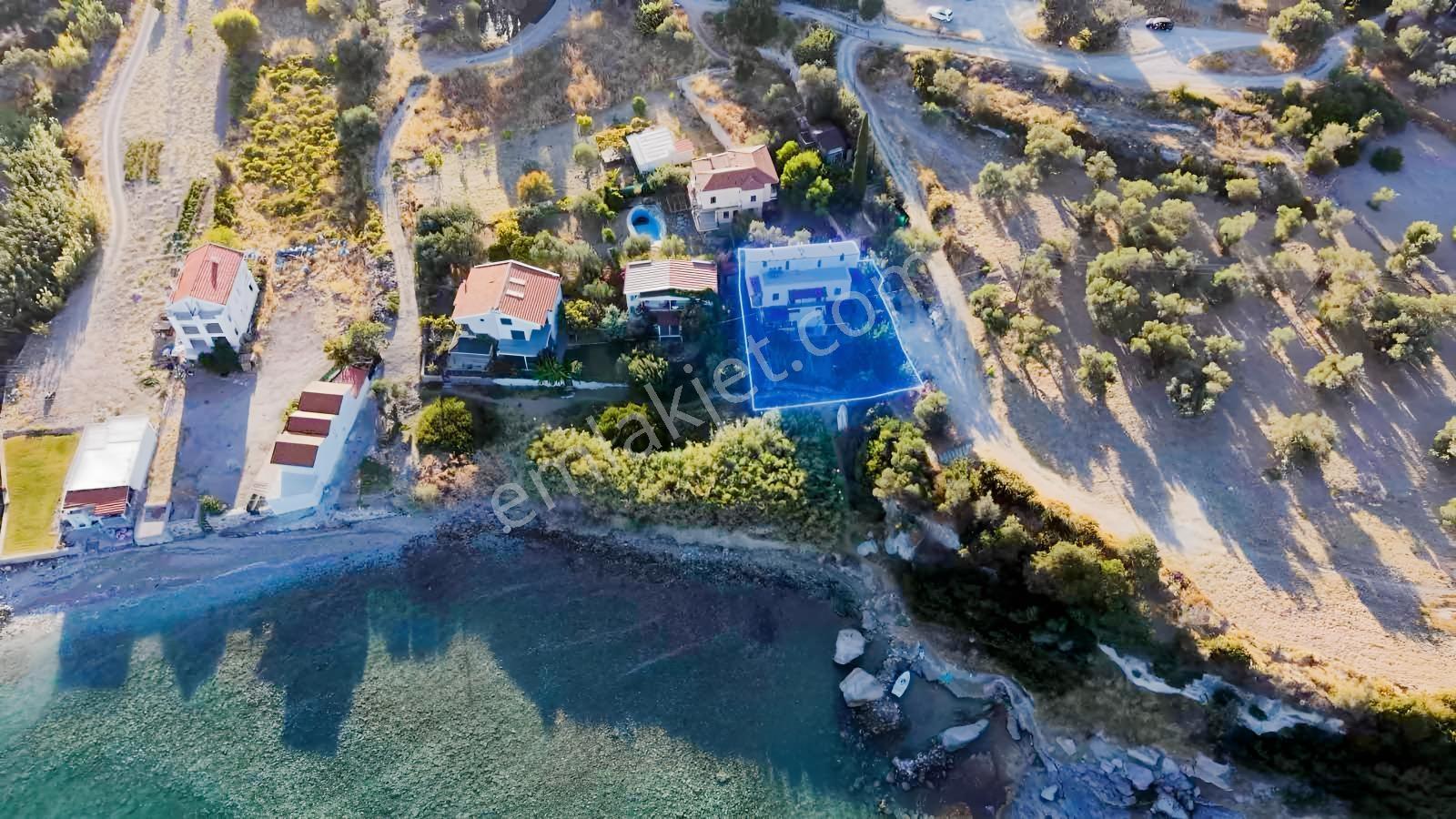Karaburun Boyabağ Koyunda Denize Sıfır 2 Adet Özel Mülk — fotoğraf 4