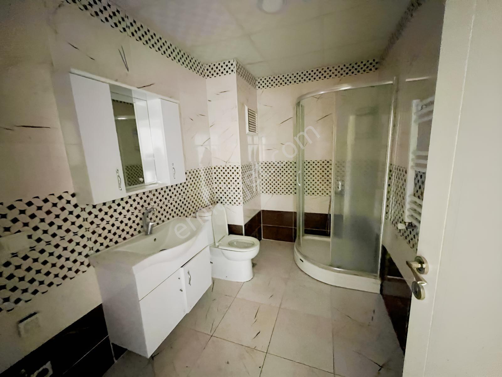 Gündoğduda 2 Büyük Teraslı Satılık 2+1 Çatı Dubleks Daire — fotoğraf 19