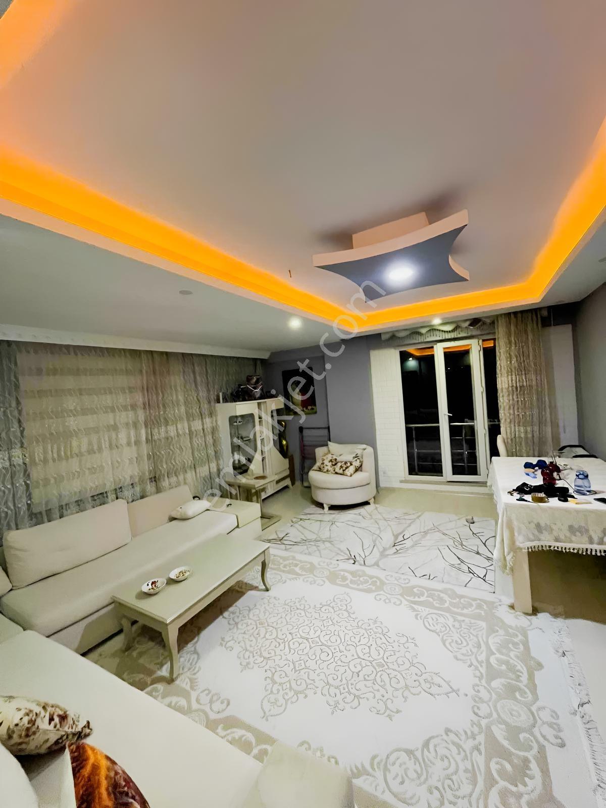 Full Eşyalı Satılık 2+1 8.noter Yanında — fotoğraf 2