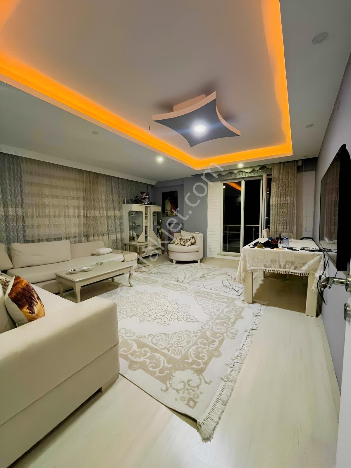 Full Eşyalı Satılık 2+1 8.noter Yanında — fotoğraf 3
