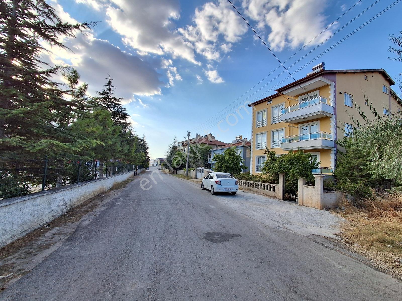Yaman'dan Bolvadin Bağlarbaşı Mah. Satılık 4+1 Daire 167 M² — fotoğraf 30