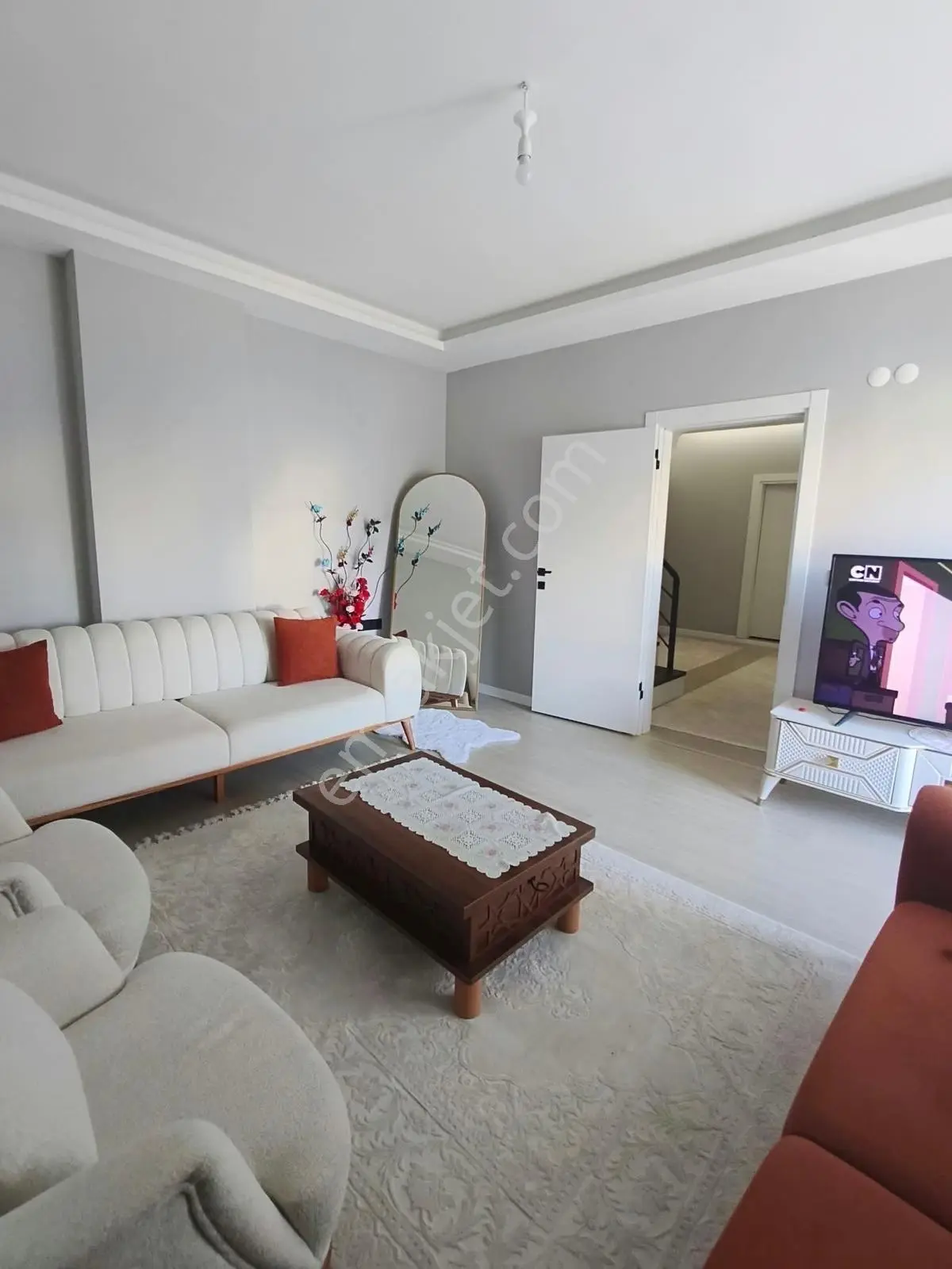 Efkaf Mahallesi’nde 4 + 2 Eşyaları İle Birlikte Satılık Dubleks — fotoğraf 3