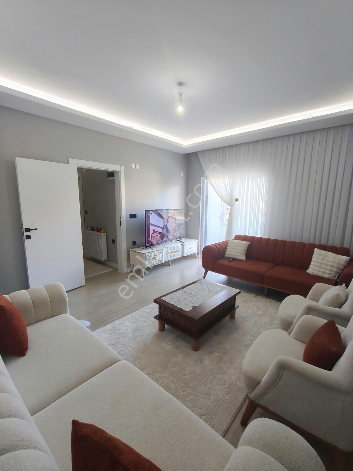 Efkaf Mahallesi’nde 4 + 2 Eşyaları İle Birlikte Satılık Dubleks — fotoğraf 11