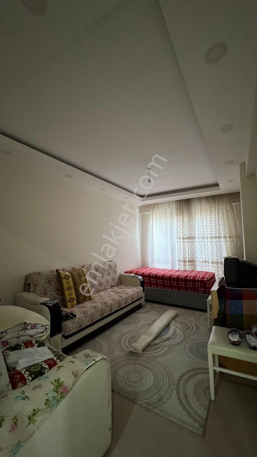 Nazilli Şirinevlerde Geniş 2+1 Ara Kat Daire — fotoğraf 3