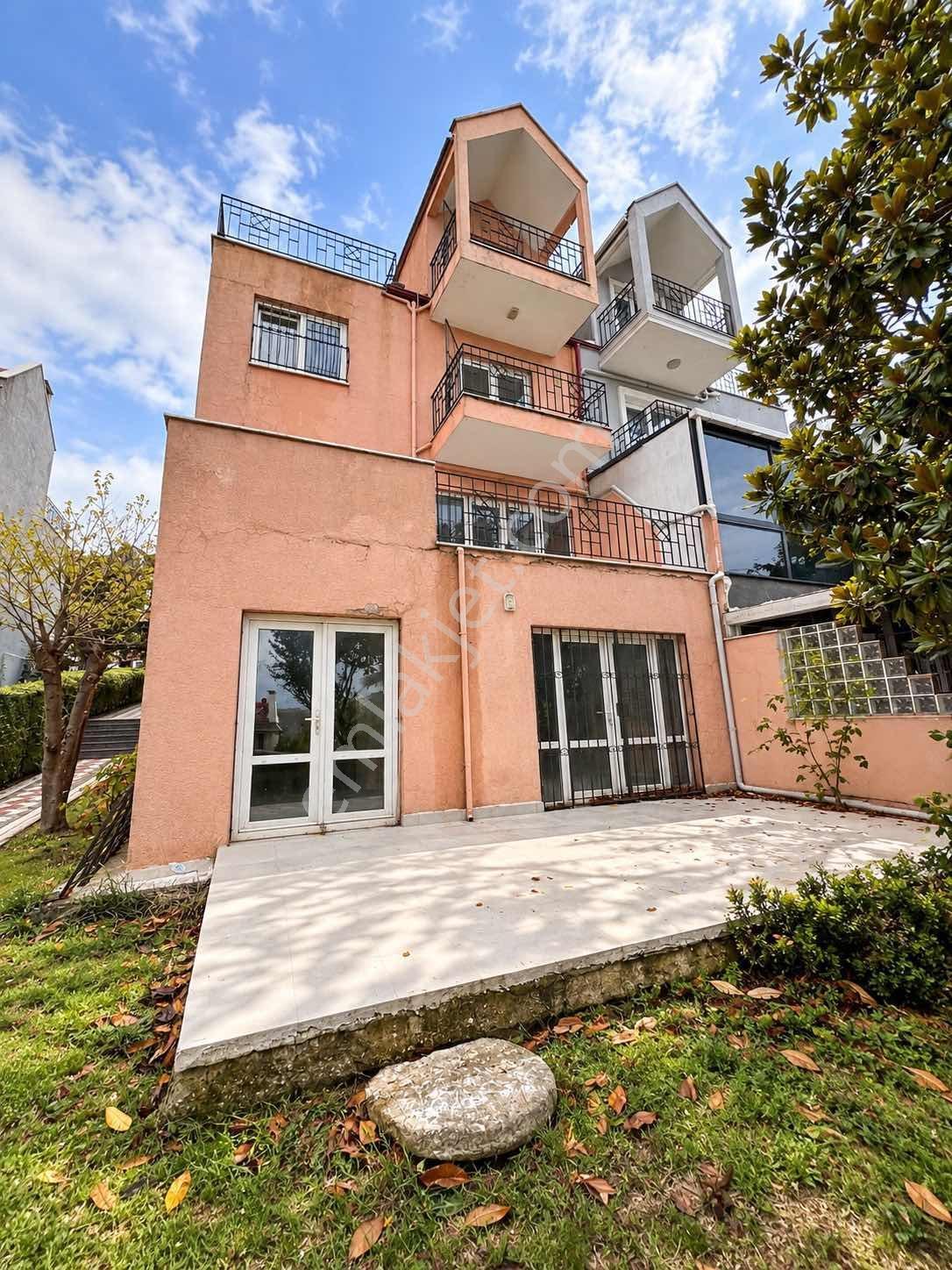 Finansman'dan..havuzlu Sitede..iyi Konumda..bahçeli..ikiz Villa — fotoğraf 6
