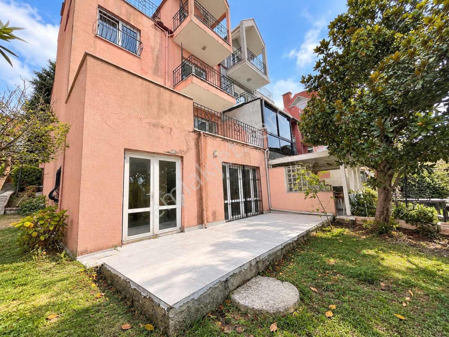 Finansman'dan..havuzlu Sitede..iyi Konumda..bahçeli..ikiz Villa — fotoğraf 7