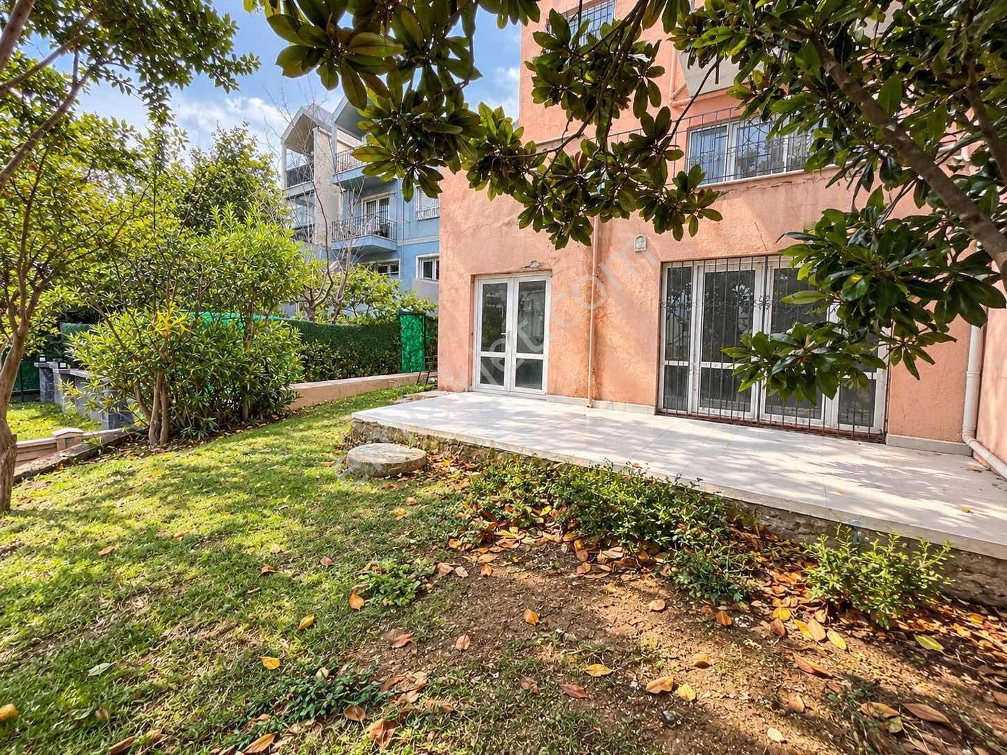Finansman'dan..havuzlu Sitede..iyi Konumda..bahçeli..ikiz Villa — fotoğraf 13