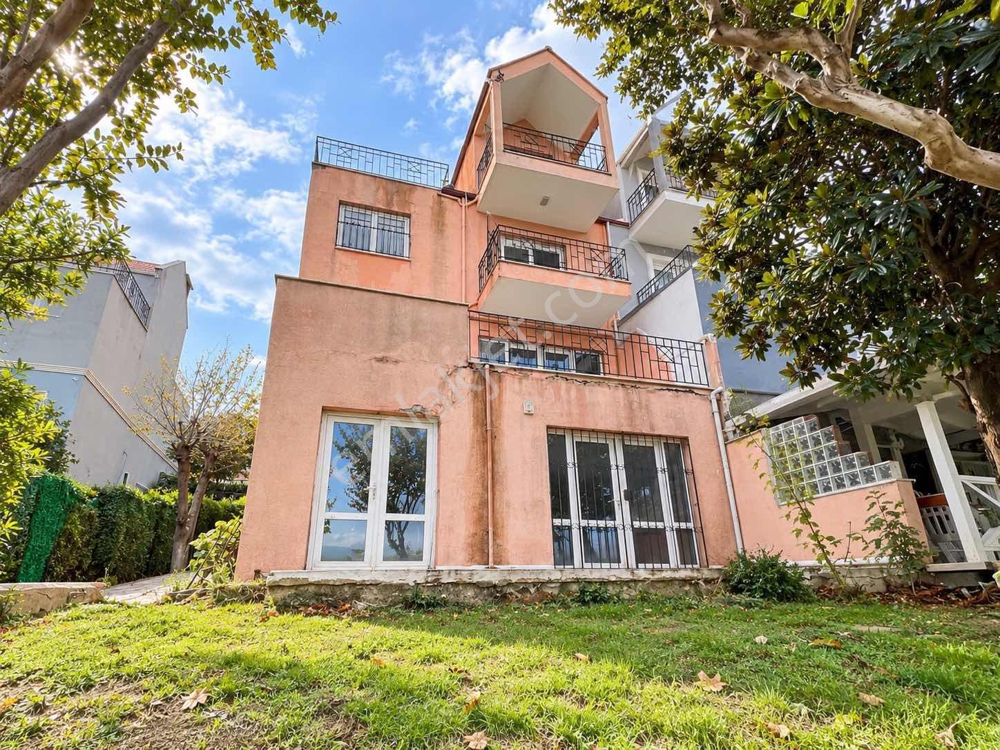 Finansman'dan..havuzlu Sitede..iyi Konumda..bahçeli..ikiz Villa — fotoğraf 15