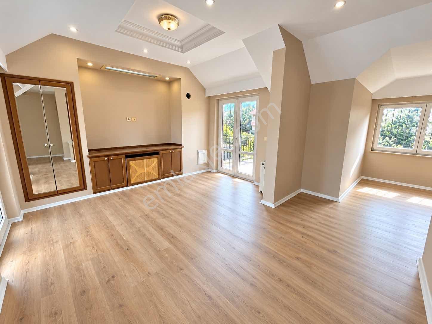 Finansman'dan..havuzlu Sitede..iyi Konumda..bahçeli..ikiz Villa — fotoğraf 33
