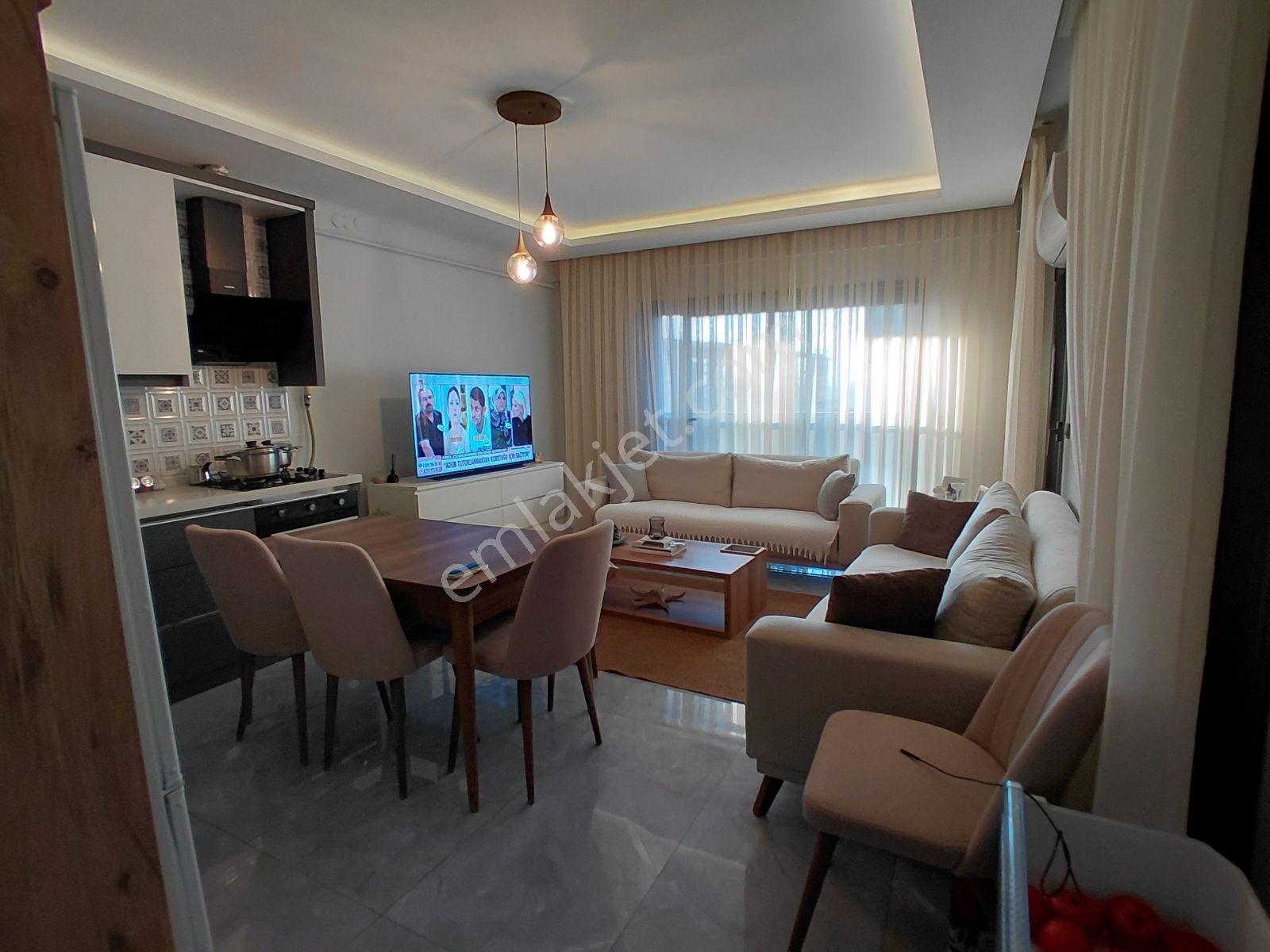 Urla Kalabakta Deniz Manzaralı Villa