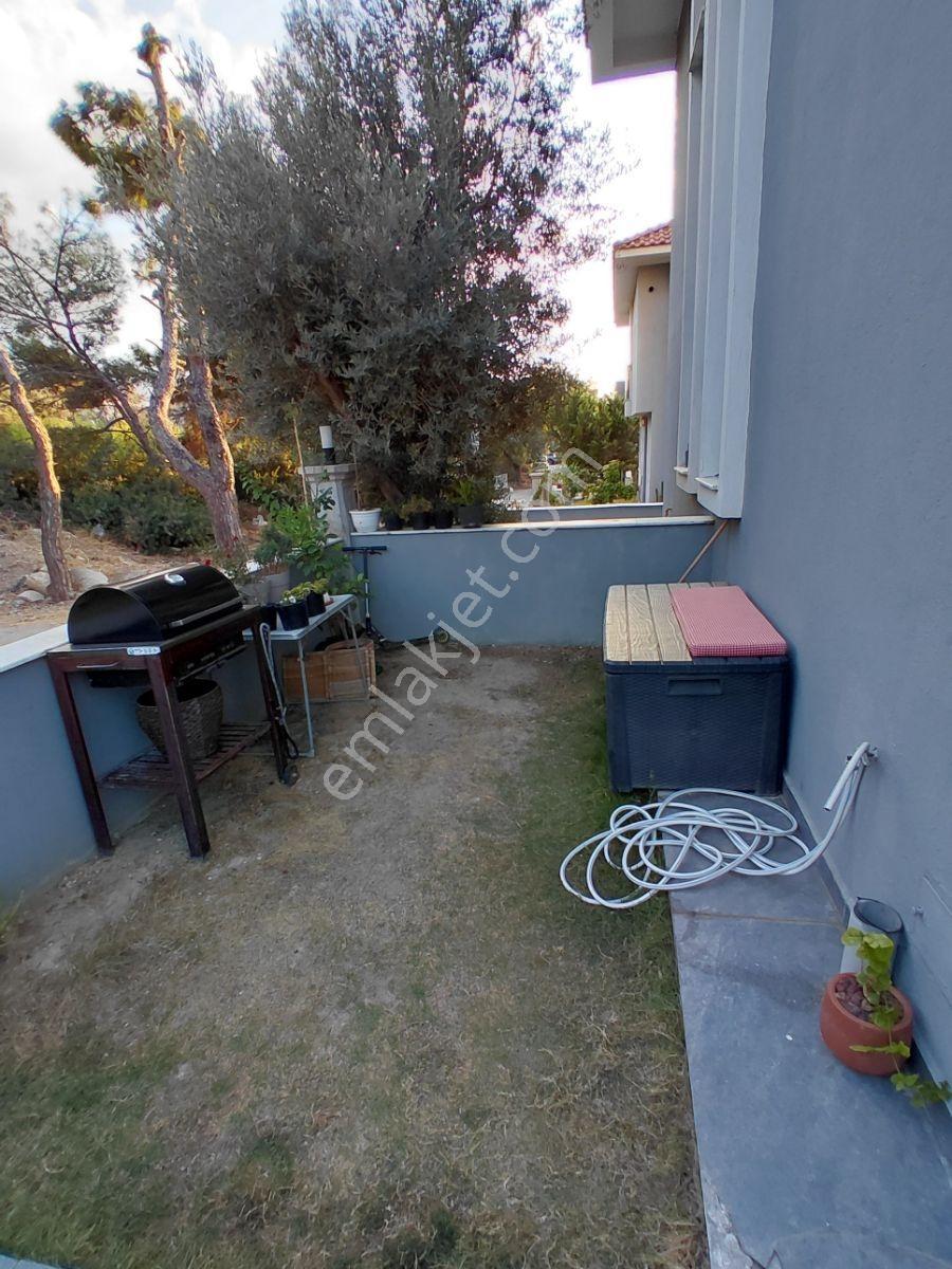 Urla Kalabakta Deniz Manzaralı Villa — fotoğraf 21
