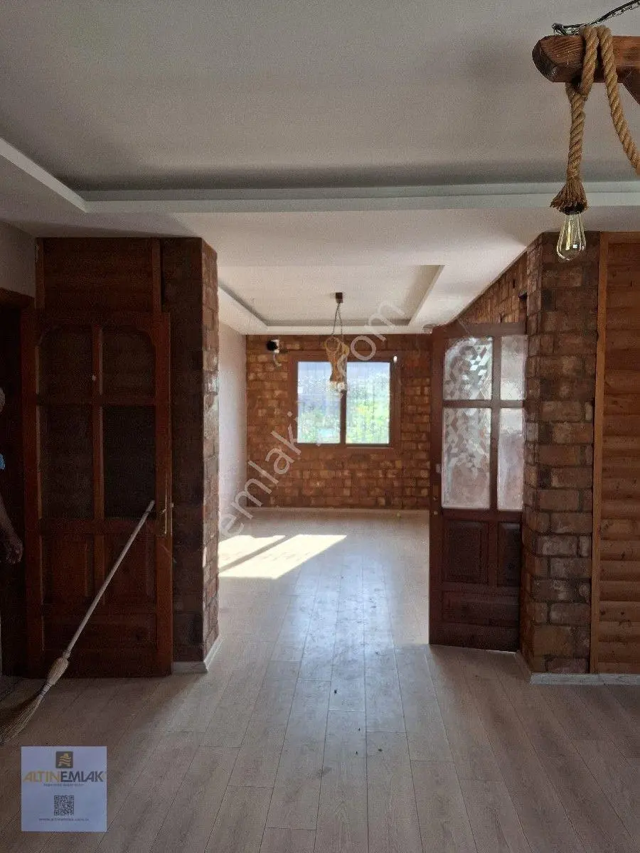11.900.000 Tl Satılık 710 M² Arsalı 2 Katlı Müstakil Ev Adana Yüreğir Akdeniz Mahallesi — fotoğraf 8