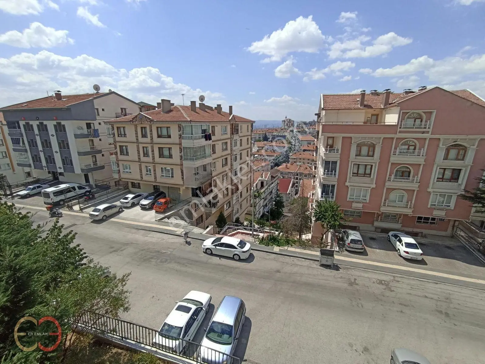 Keçiören Bademlik'te Asansörlü K.otoparklı Ön Cephe 4+1 Daire — fotoğraf 11