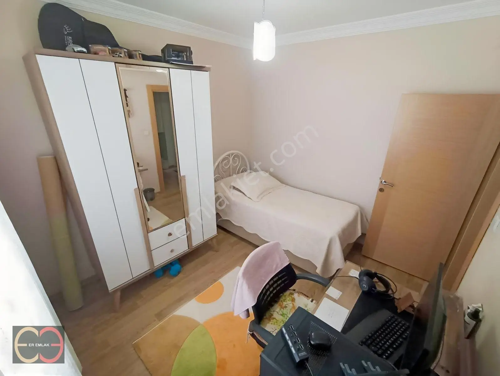 Keçiören Bademlik'te Asansörlü K.otoparklı Ön Cephe 4+1 Daire — fotoğraf 19