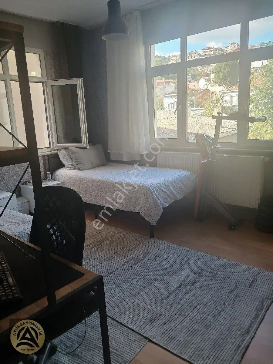 Sarıyer Merkez Maden Mahallesinde 2+1 Geniş Oturumlu Fırsat Satılık Daire — fotoğraf 7