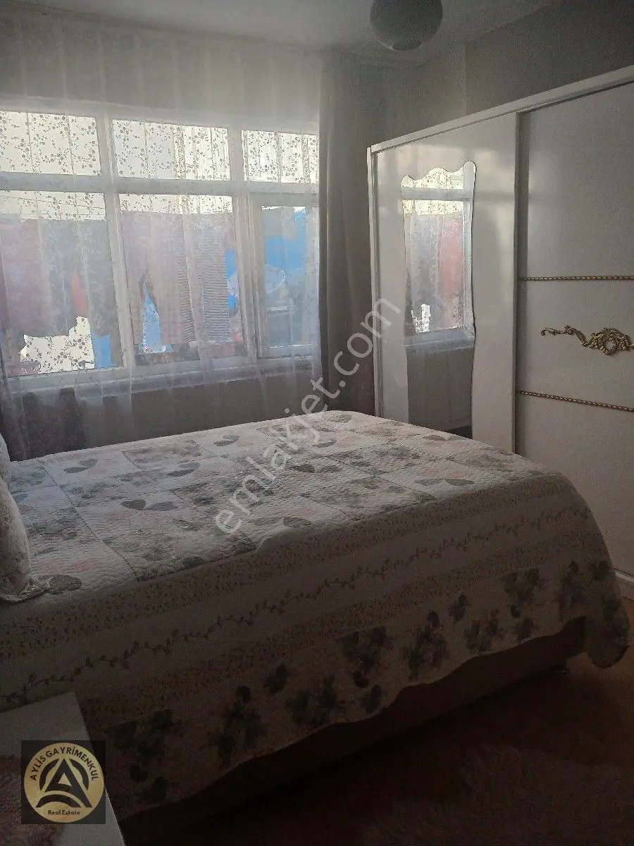 Sarıyer Merkez Maden Mahallesinde 2+1 Geniş Oturumlu Fırsat Satılık Daire — fotoğraf 17