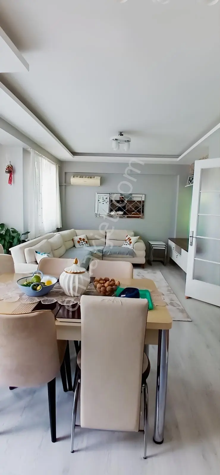 Uçanyol A Çok Yakın, 13 Yıllık Bina, Menderes Ve Onat Cad, 2+1 — fotoğraf 2