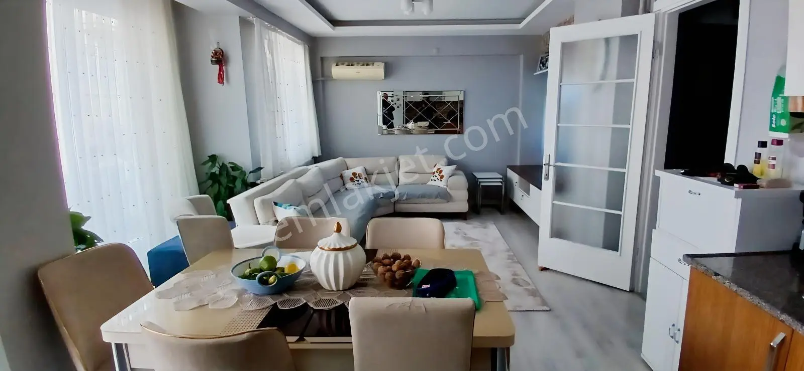 Uçanyol A Çok Yakın, 13 Yıllık Bina, Menderes Ve Onat Cad, 2+1 — fotoğraf 5