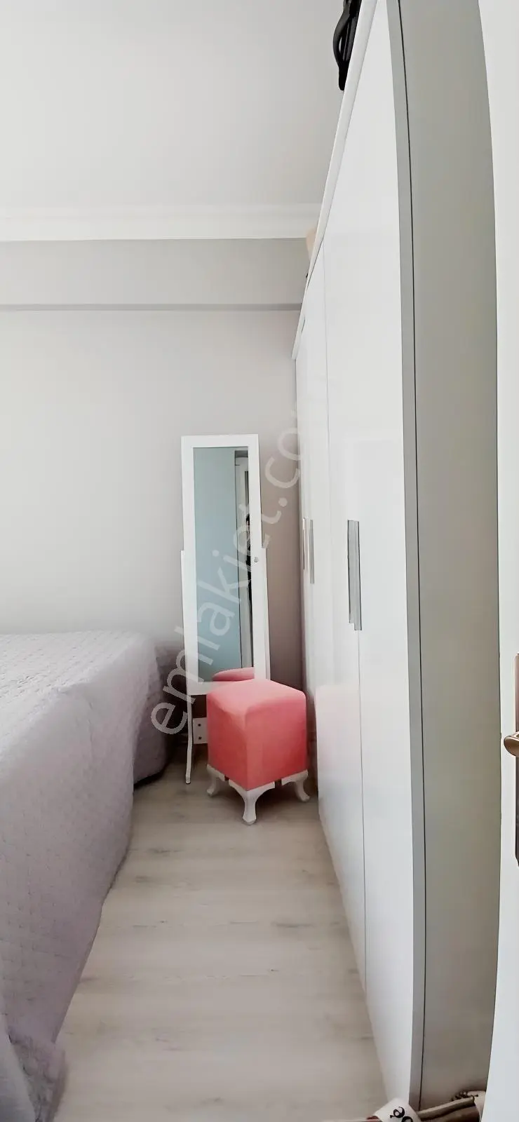 Uçanyol A Çok Yakın, 13 Yıllık Bina, Menderes Ve Onat Cad, 2+1 — fotoğraf 22