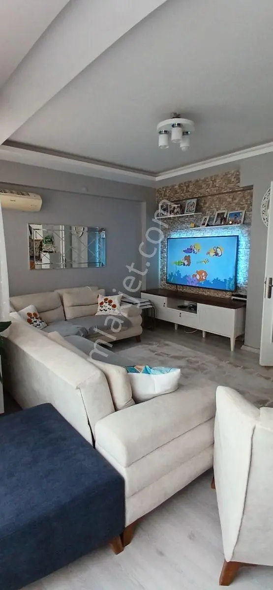 Uçanyol A Çok Yakın, 13 Yıllık Bina, Menderes Ve Onat Cad, 2+1 — fotoğraf 32
