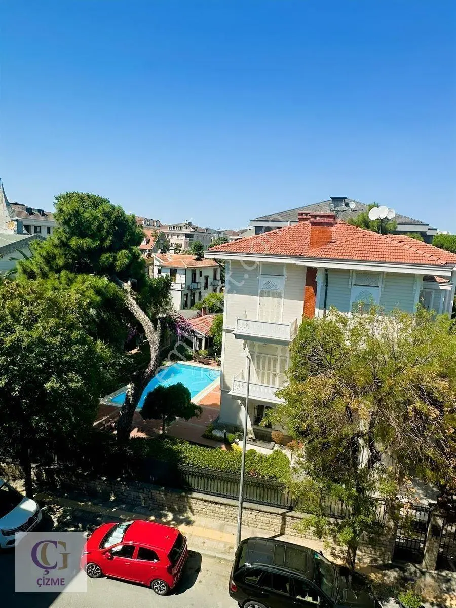 Çizme Gayrimenkul'den Havuzlu Site İçinde Satılık 3+1 — fotoğraf 5