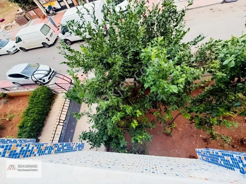 Ergün'den Aydınlıkevler'de 3+1 Yenilenmiş Satılık Fırsat Dairesi — fotoğraf 16