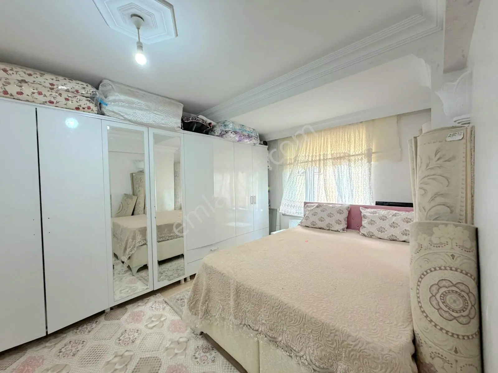 Pusula İnş.tan Esentepe Mah Cadeye Yakın 90m2 2kat Daire — fotoğraf 4