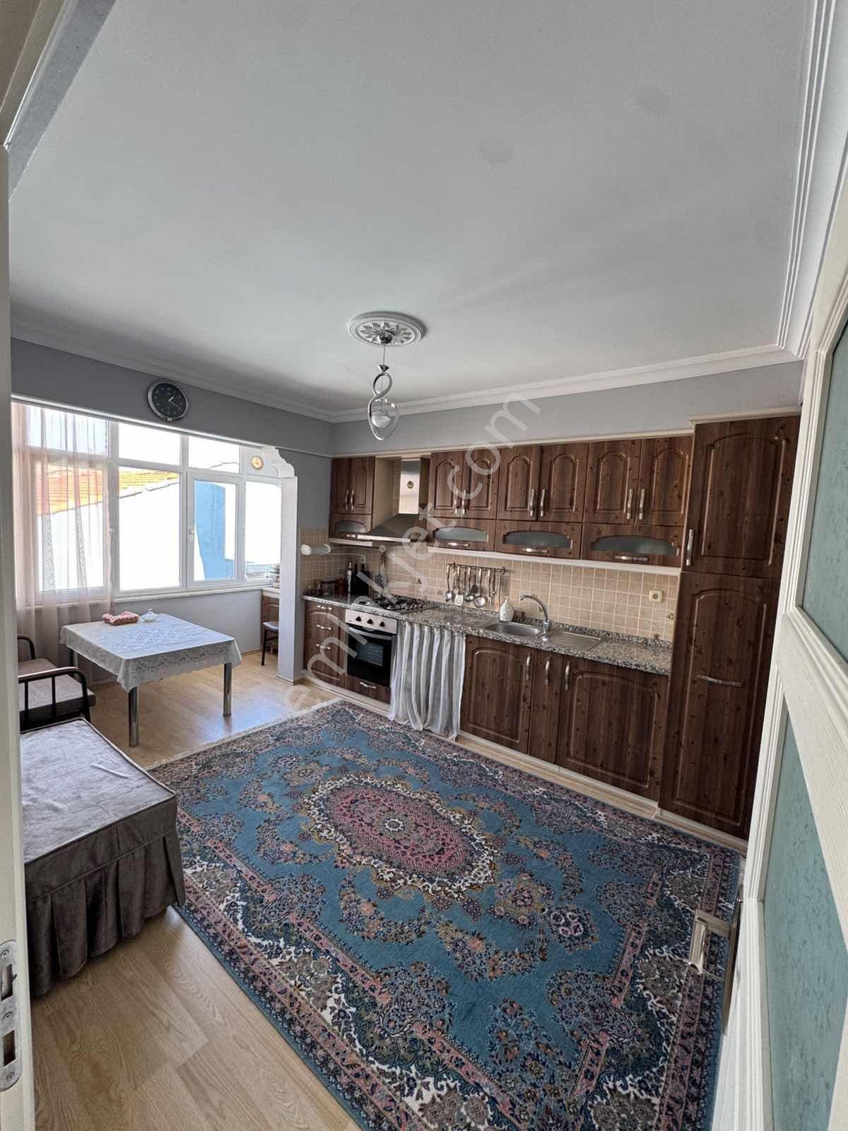 Gültekin Emlaktan Yıldıztepe Mahallesinde Satılık 2+1 Daire