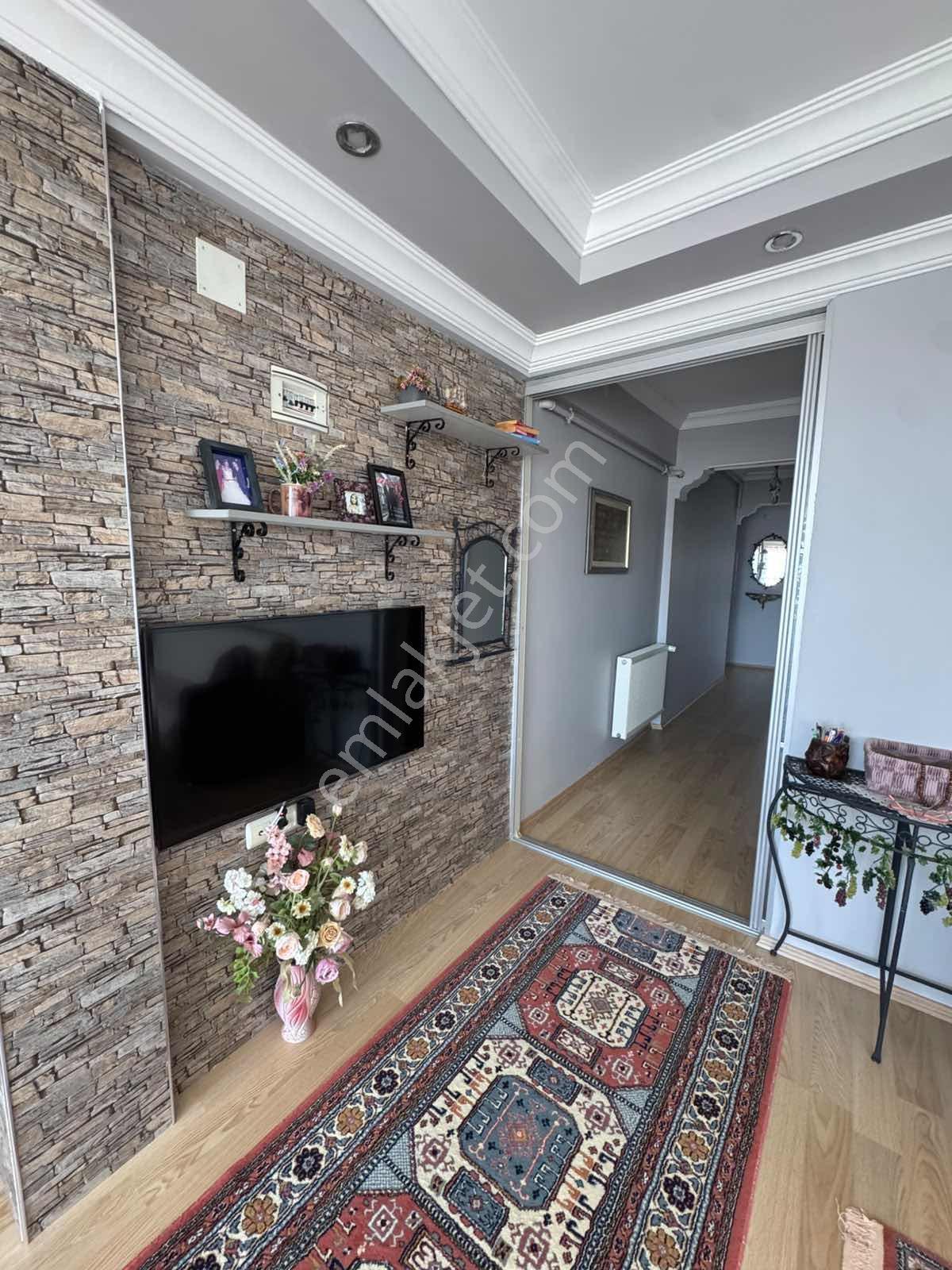 Gültekin Emlaktan Yıldıztepe Mahallesinde Satılık 2+1 Daire — fotoğraf 9