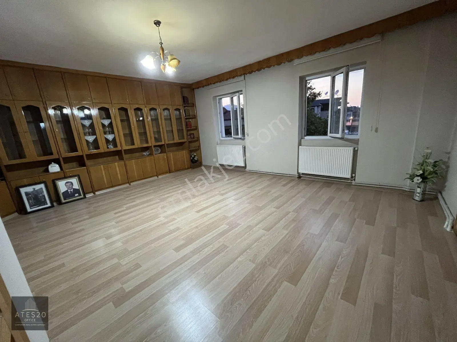Karaman Mahallesi'nde 200 Mt 4+1 4 Balkonlu — fotoğraf 11