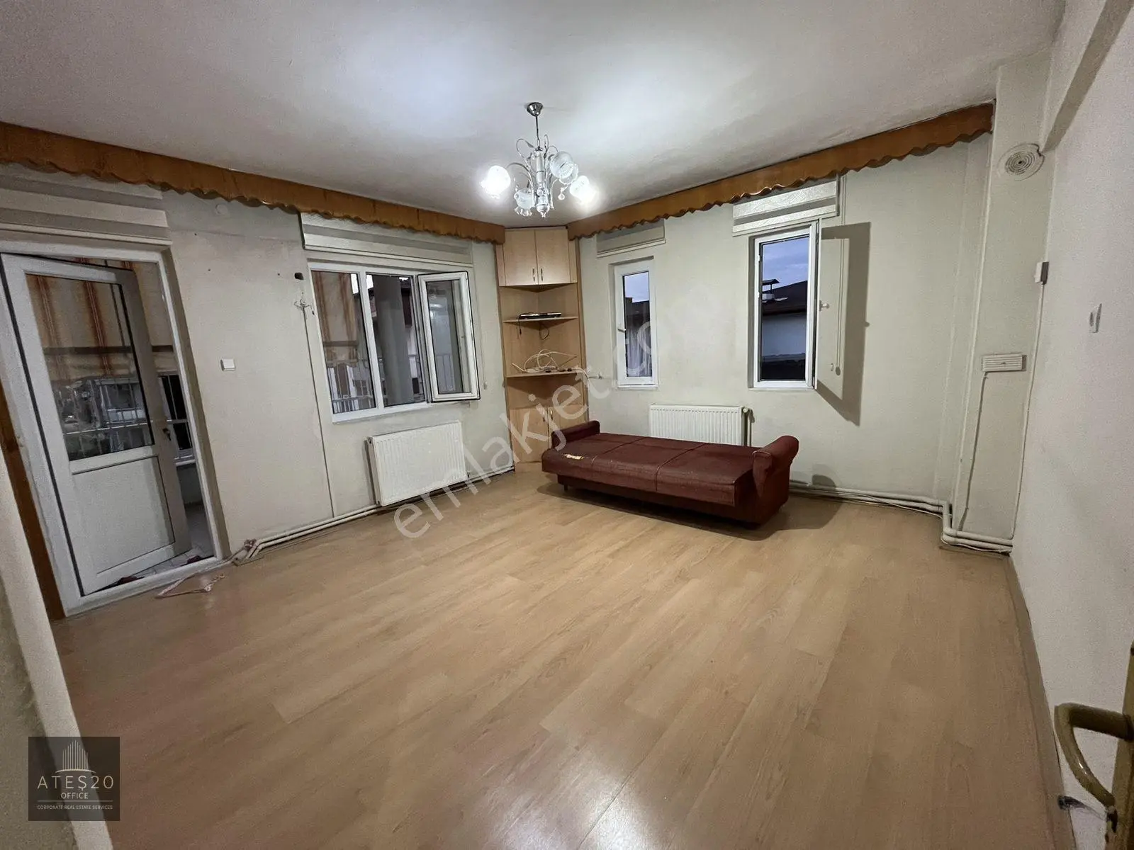 Karaman Mahallesi'nde 200 Mt 4+1 4 Balkonlu — fotoğraf 12
