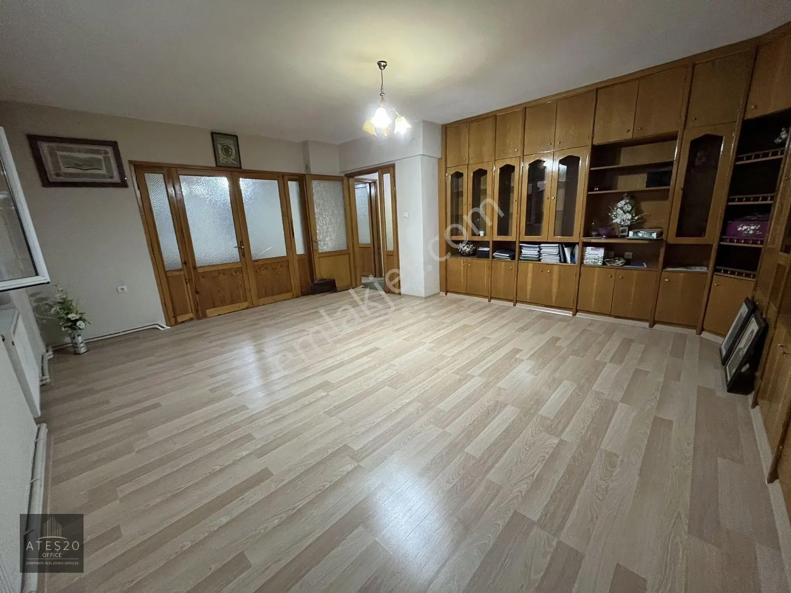 Karaman Mahallesi'nde 200 Mt 4+1 4 Balkonlu — fotoğraf 29