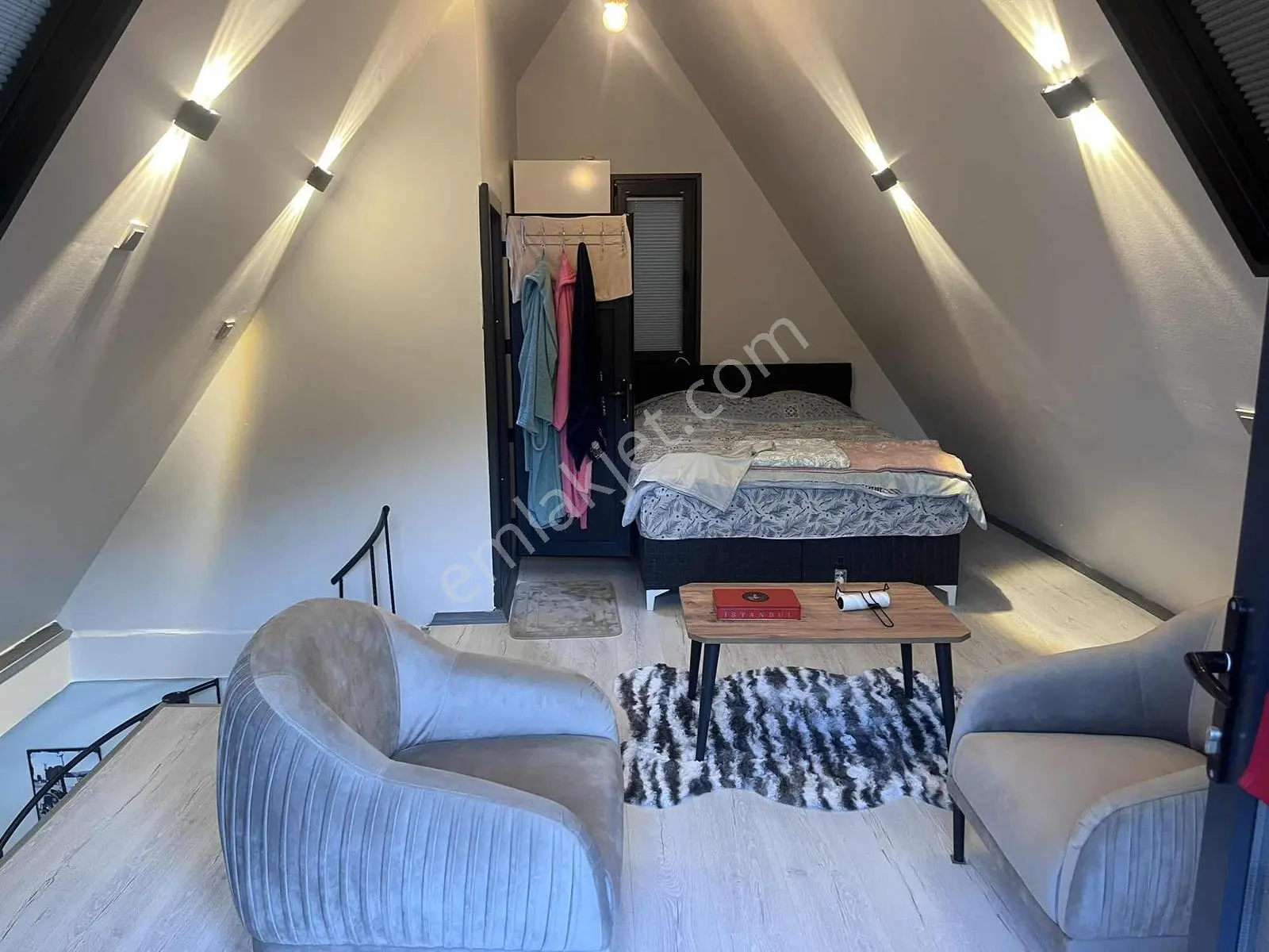 Coldwell Banker Poyrazdan Ahmetbeylide 85m² Eşyalı 2 Katlı Ev — fotoğraf 9