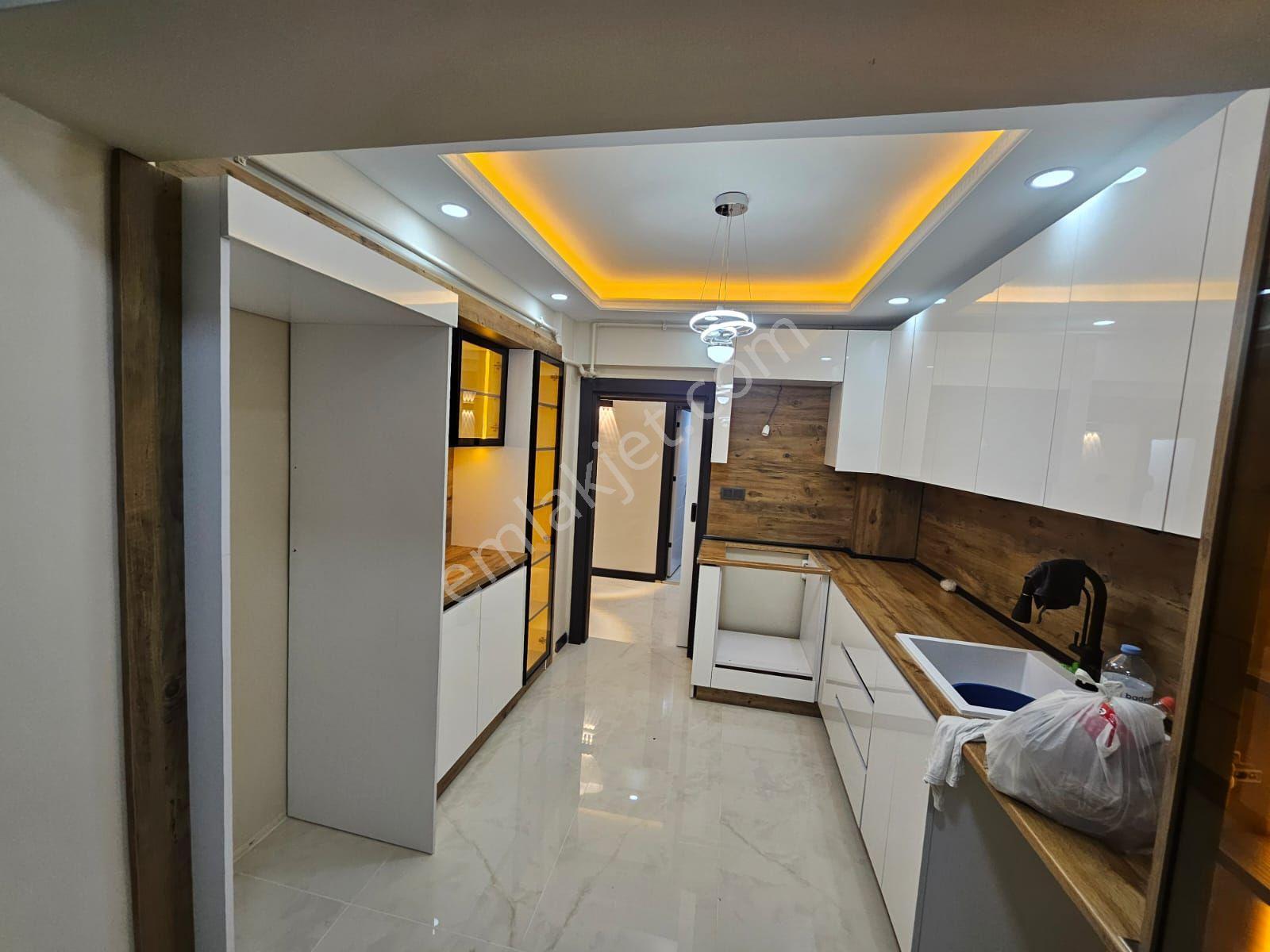 M.ç Emlak Tan İstasyon Mah 1,inci Ara Katta 3+1 Full Yapılı Satlık Daire — fotoğraf 4