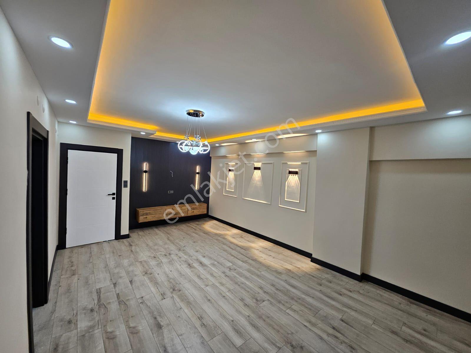 M.ç Emlak Tan İstasyon Mah 1,inci Ara Katta 3+1 Full Yapılı Satlık Daire — fotoğraf 6