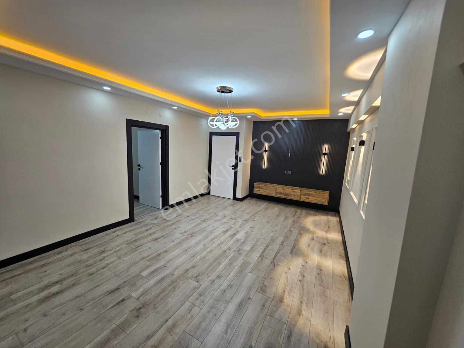 M.ç Emlak Tan İstasyon Mah 1,inci Ara Katta 3+1 Full Yapılı Satlık Daire — fotoğraf 8
