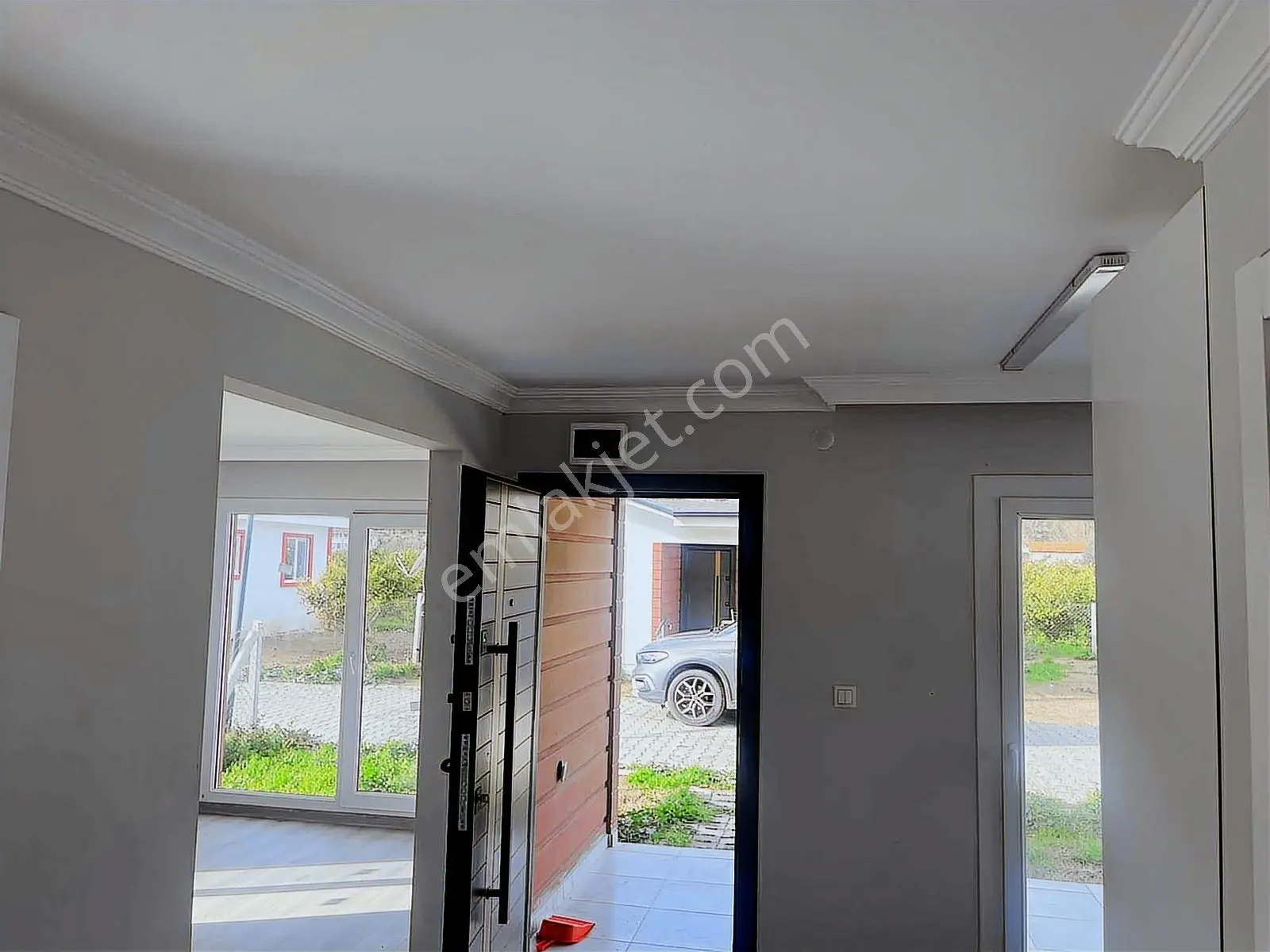 Coldwell Banker Menderes Dogayla Ic Ice, Guvenlikli Kooperatif — fotoğraf 3