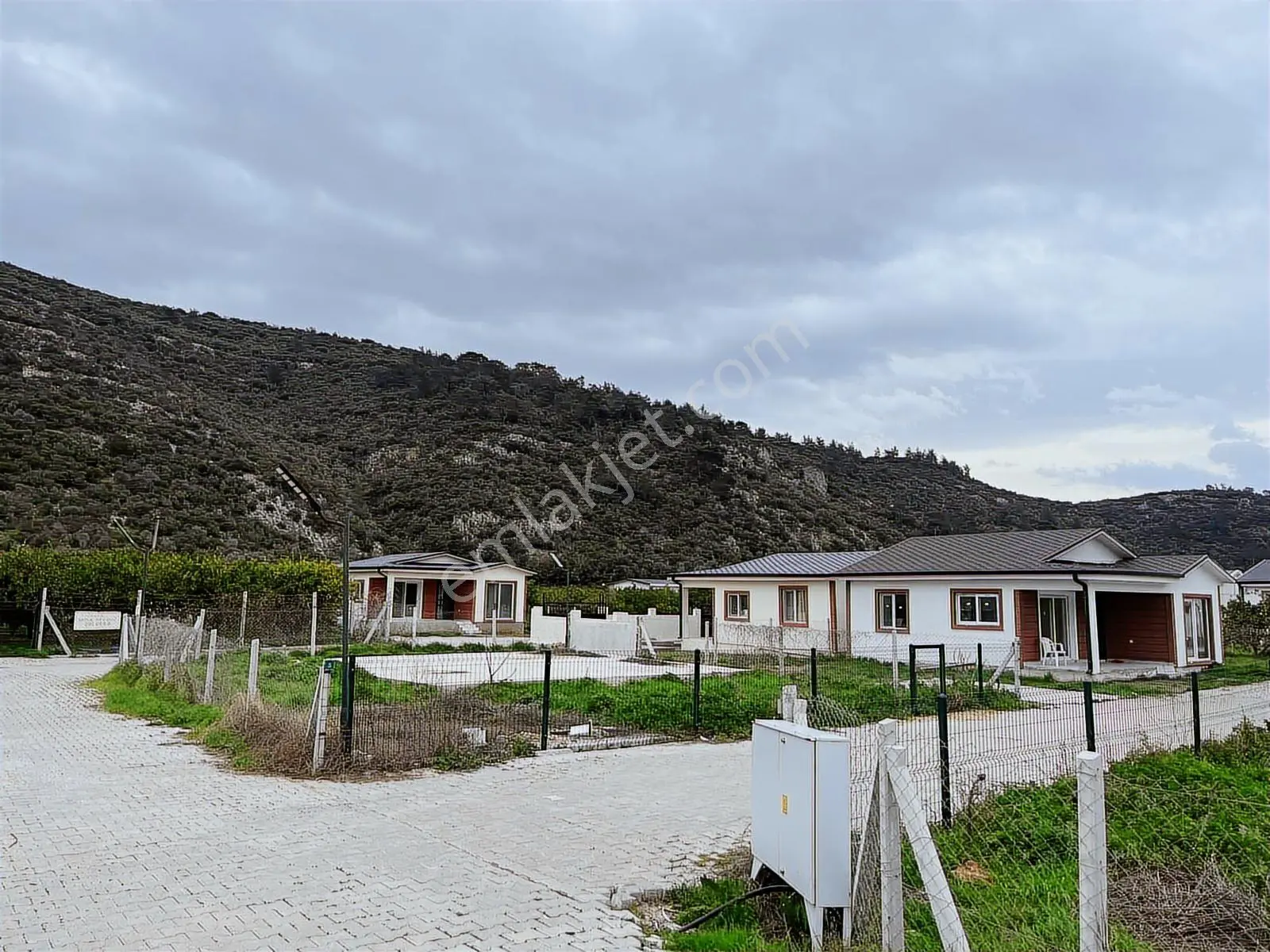 Coldwell Banker Menderes Dogayla Ic Ice, Guvenlikli Kooperatif — fotoğraf 21