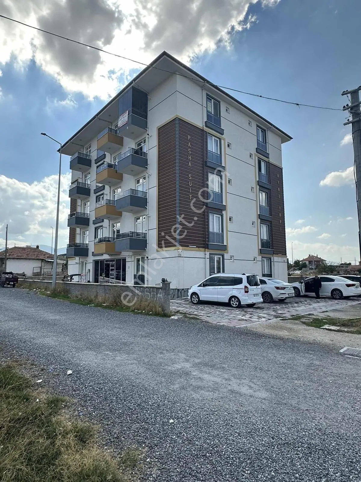 Başarı Emlak'Tan Ereğli Hastane Yolu Üzeri Atakent M. Satılık 1+1 Cam Balkonlu M...