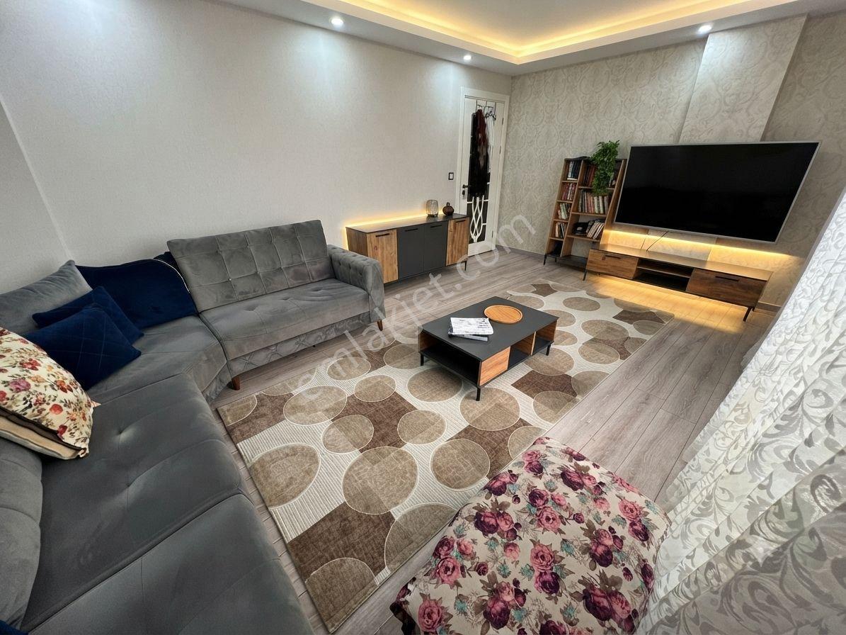 Aktif'ten Akçay'da Satılık Tasarım Harikası Çift Balkonlu Ebeveyn Banyolu 2+1 Daire — fotoğraf 12