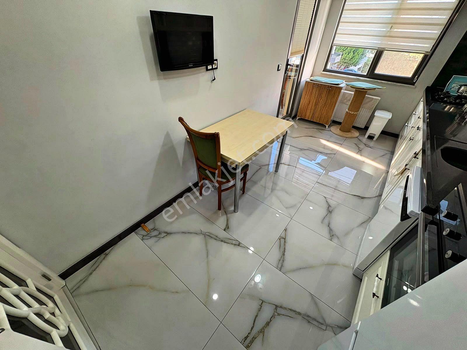 Aktif'ten Akçay'da Satılık Tasarım Harikası Çift Balkonlu Ebeveyn Banyolu 2+1 Daire — fotoğraf 22