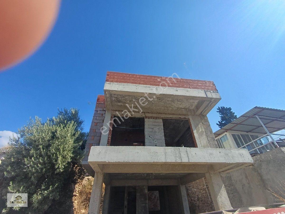 Muğla Milas Kazıklı Mahallesın'De Muhtesem Deniz Manzaralı Satılık Natamam Bina...