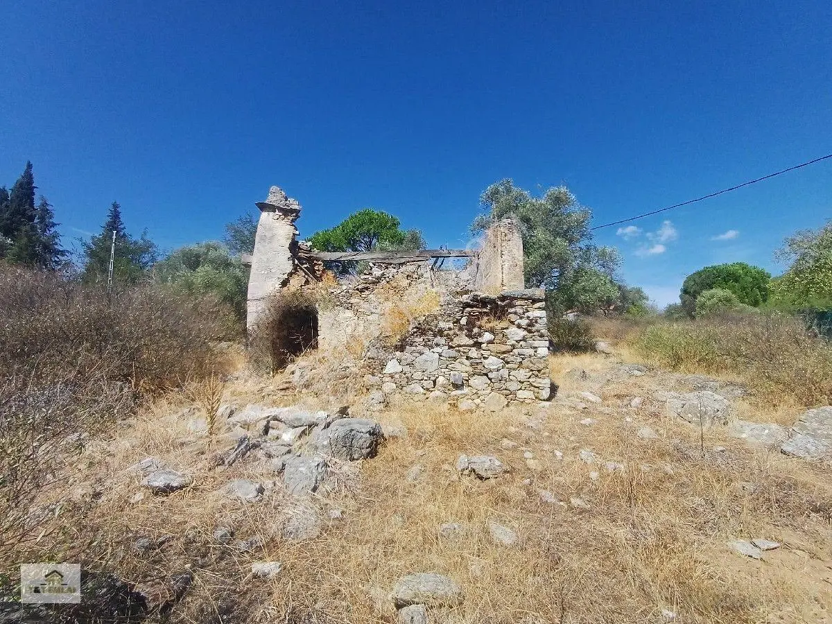 Mugla Milas Kızılagac'ta Satilik Harap Ev Ve Arsası — fotoğraf 6
