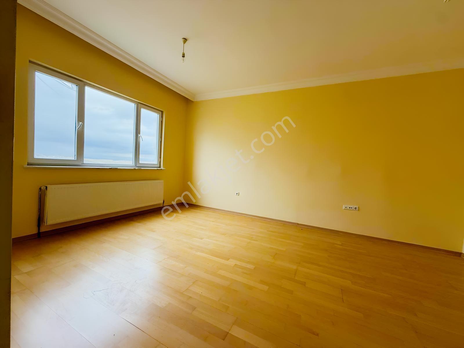 Toki Turkuazda Bakımlı Temiz Satılık 2+1 Daire — fotoğraf 10