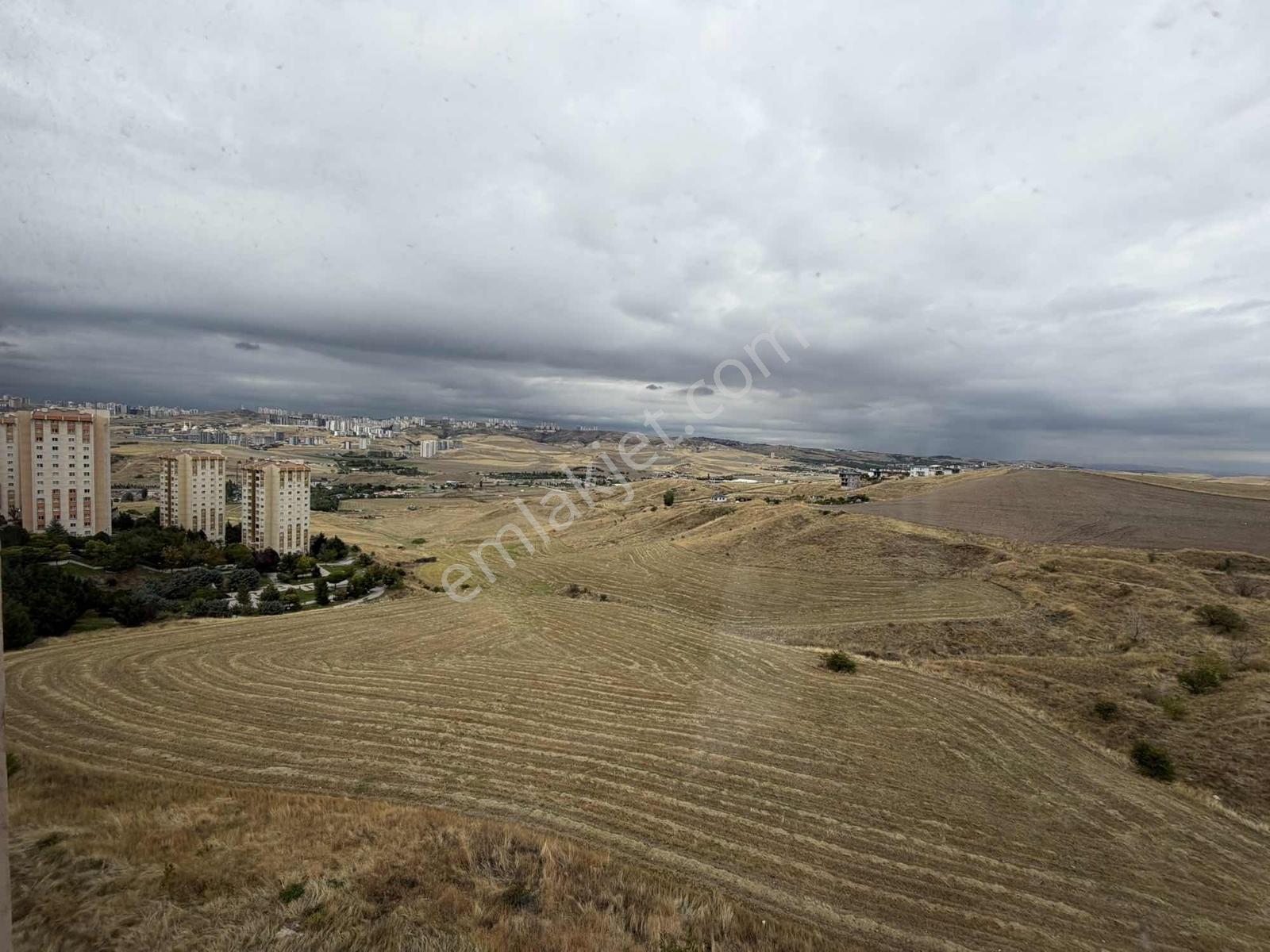 Toki Turkuazda Bakımlı Temiz Satılık 2+1 Daire — fotoğraf 16