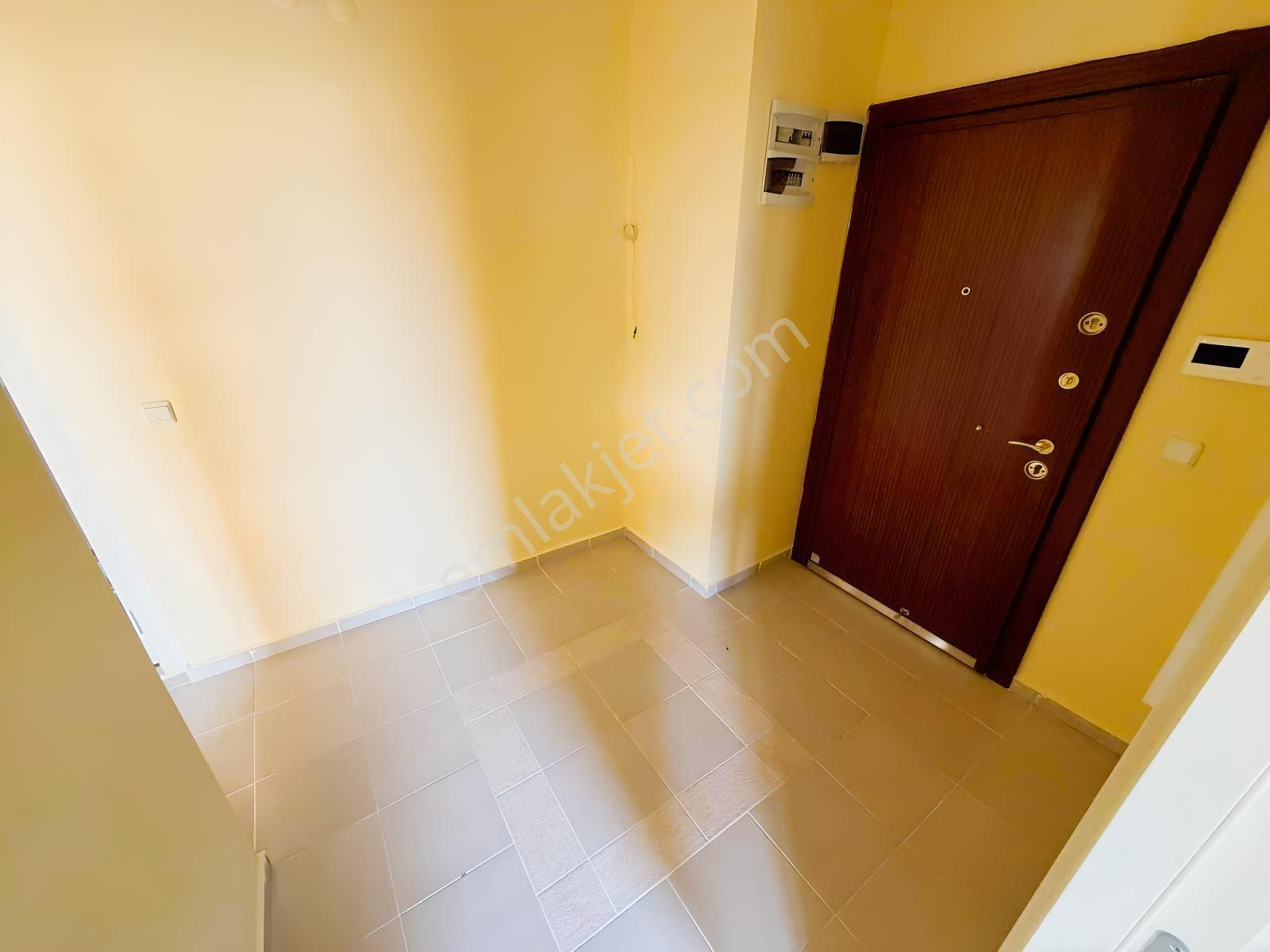 Toki Turkuazda Bakımlı Temiz Satılık 2+1 Daire — fotoğraf 20