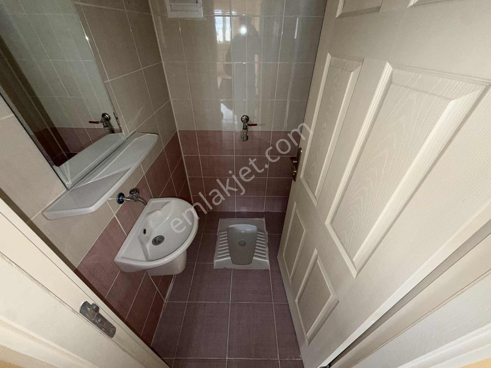 Toki Turkuazda Bakımlı Temiz Satılık 2+1 Daire — fotoğraf 22