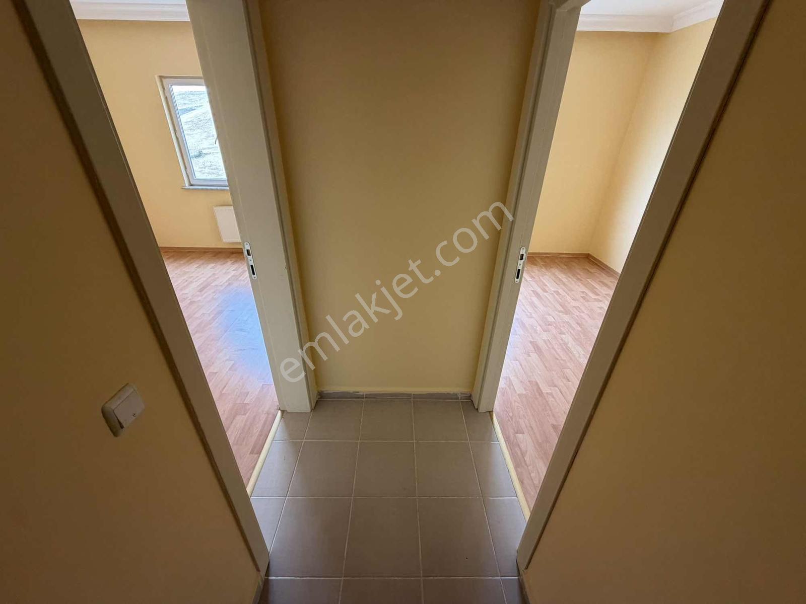 Toki Turkuazda Bakımlı Temiz Satılık 2+1 Daire — fotoğraf 25