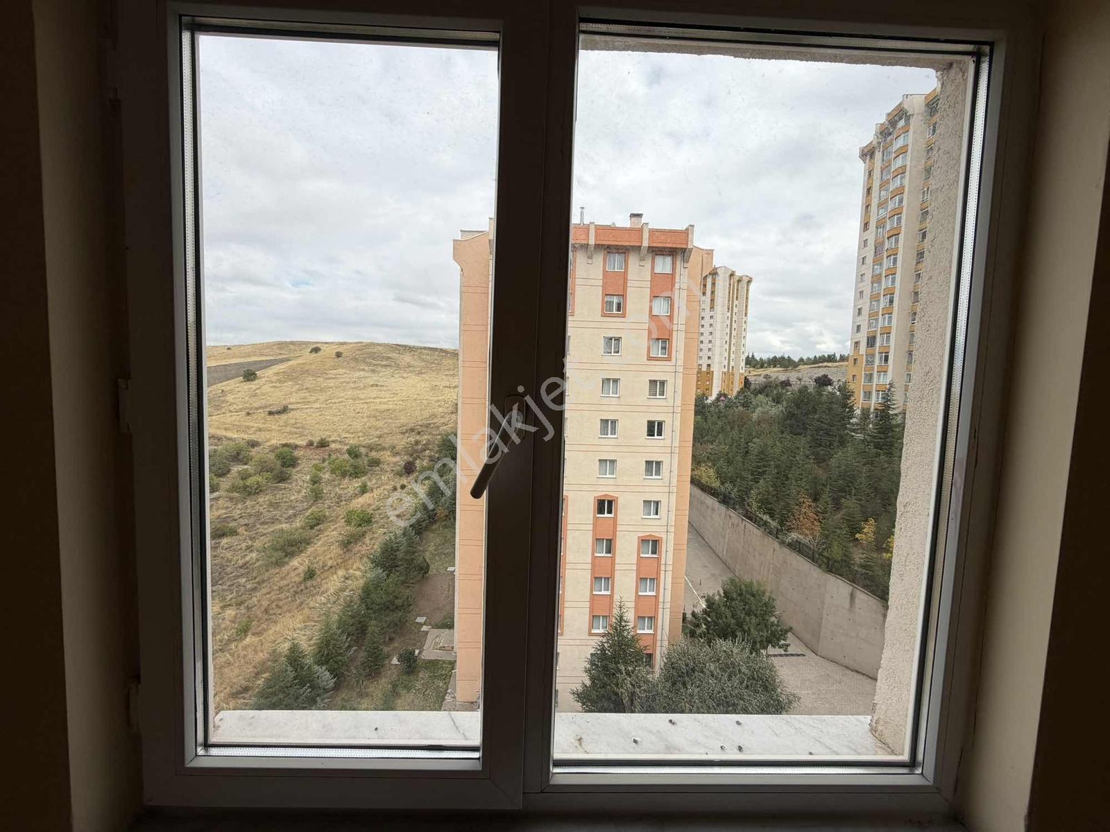 Toki Turkuazda Bakımlı Temiz Satılık 2+1 Daire — fotoğraf 31