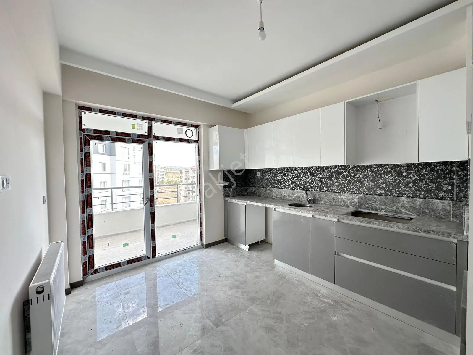 Serkent Bahçelievler'de 2+1 Sıfır Ultra Lüks Daireler Fırsatı — fotoğraf 2